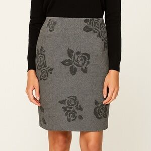 Ann Taylor LOFT Gray Wool Blend Rose Stencil Pencil Skirt 10 Chevron Floral